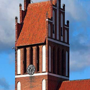 Kosciol w Jezioranach.